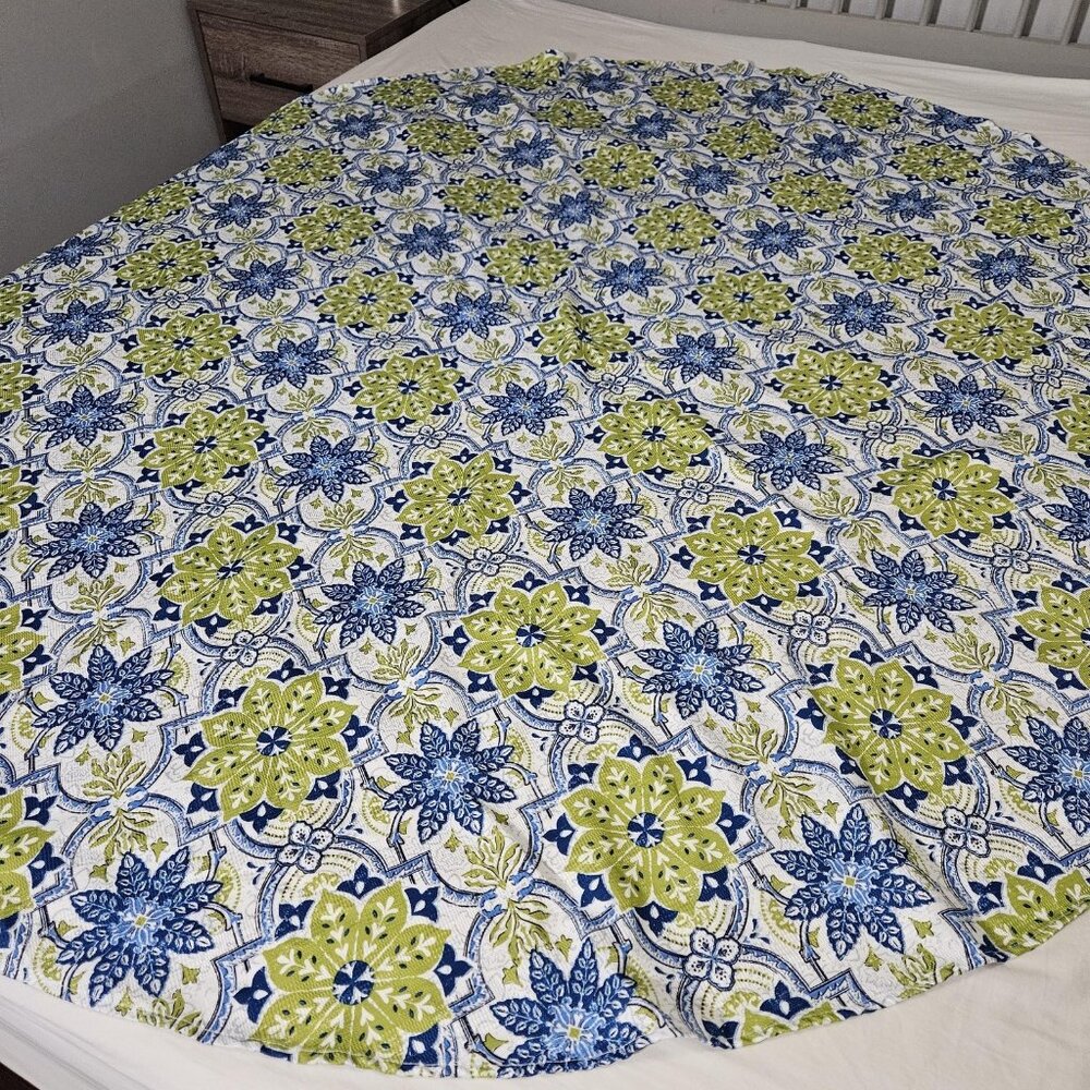 Round Tablecloth 70in Microfiber Porto Mediterranean Blue Green Dining Kitchen - Picture 3 of 7
